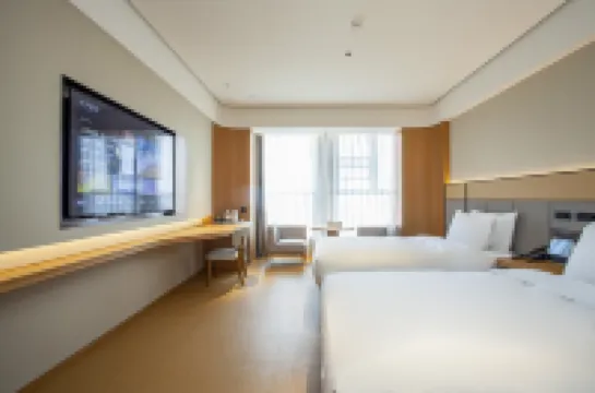 โรงแรม JI (หวู่เยว่กวางฉาง ฟูหยาง)