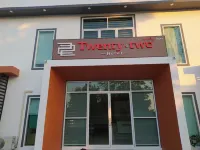 Twenty-Two Hotel Hotels near Wat Phra That Doi Tung