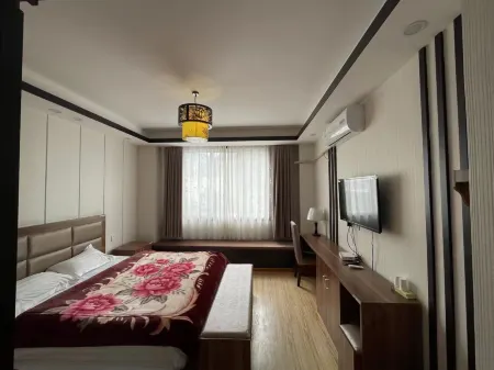 Slang Language Homestay (Aba Open University Branch) Отели рядом с достопримечательностью «Wenchuan Museum»