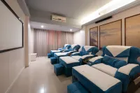 Victoria International Hotel ViCTORIAINTERNATIONALHOTEL (Maoming Dianbai Xinhu 2nd Road) - spa