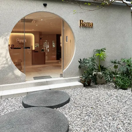 Rema Residence China Town Отели рядом с достопримечательностью «Улица Яоварат-роуд»