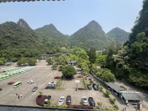 Tongyuan Parent-child Hotel (Yangshuo West Street)