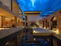 MountainTrip•Lijiang Snow Mountain Ranch Luxury Resort Hotel Hotels in Yulong
