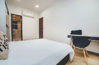 Amberside Comfy Stay 3BR in Danga Bay Hotels in Johor Bahru