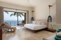 Casa La Vida Hotels near El Anclote