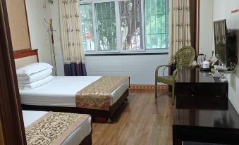 Xiuning Jiangnan Hotel