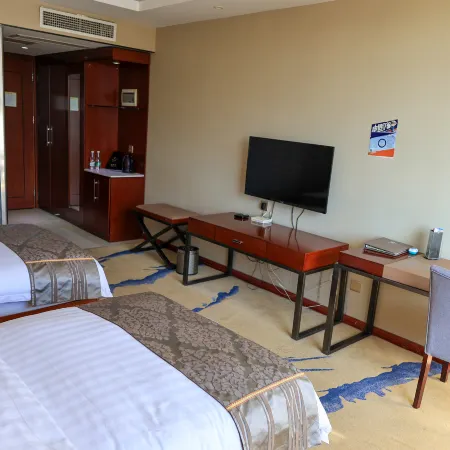 Yongren Pengyun International Hot Spring Hotel