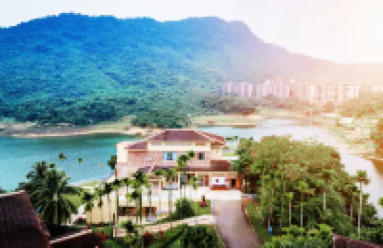 Wanning Shimei Bay White Horse Manor โรงแรมใกล้หาดหัวหินอ่าวหิน