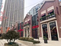 BREEZE·Liulian·City Seaview Hotel (Dalian Railway Station Dongguanjie Historical Cultural Block) - parcheggio