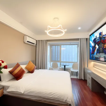 Lanyue Movie Homestay (Zhongnan Century Town)