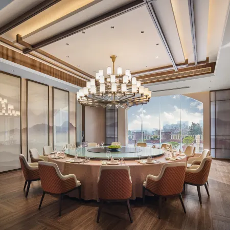 Crowne Plaza Xinghua