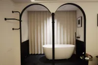 RMOON Shunyuan Lifestyle Aesthetic Hotel