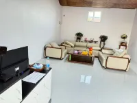 Xiluohuajian Homestay - 2-Star