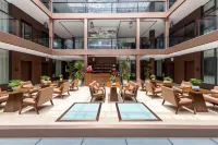 STARS · Jinshu Songting · Sky Mirror Oriental Aesthetic Luxury Villa (Gucheng Zhongyi Market) - Rooftop Pools