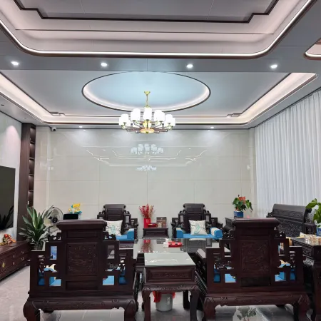 Dongxing Yujianhai Homestay (Golden Beach on Wanwei Island)
