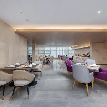 Lavande Hotel (Yichang CBD Huaxiang Hotel)