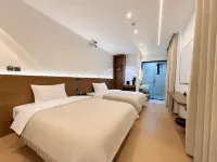Dali Ancient City Wangyue Boutique Stay - غرفة مطلة على الجبل