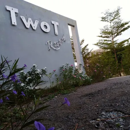 Two T Resort