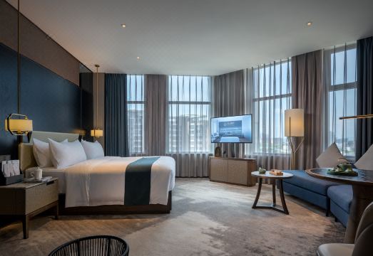 3. 미트 마운틴 호..