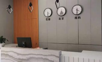 Yueju Hotel, the eldest son