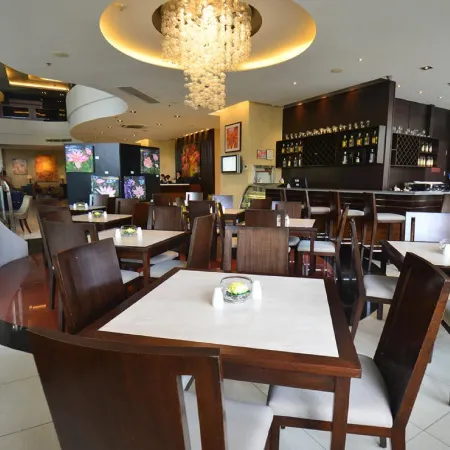 Lancaster Hotel Manila