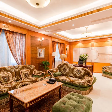Golden Sun Hotel