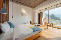 Floral Lux Hotel·Yichun Jiuyu Xinzhi Light Luxury Homestay (Mingyueshan Hot Spring Resort Branch) Hotels in Yichun