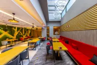 Ibis hotel(Longnan railway station store)