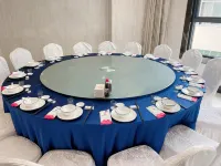 Zhairong Jiuhuazhou Hotel - parcheggio