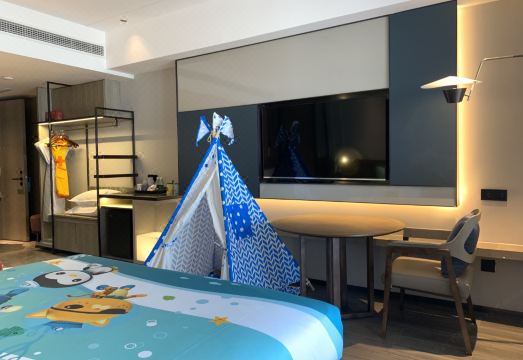 Wanda Yihua Hotel Interior