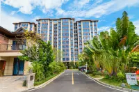 Jizhu Holiday Apartment (Hainan University City People's Hospital) Hotel a Haidian Island