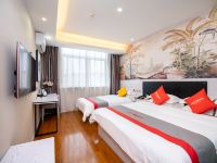 骏怡连锁酒店(洛阳河科大开元店) - 休闲家庭房