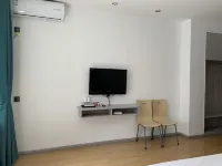 Neijiang Jiayi Hotel - balcony