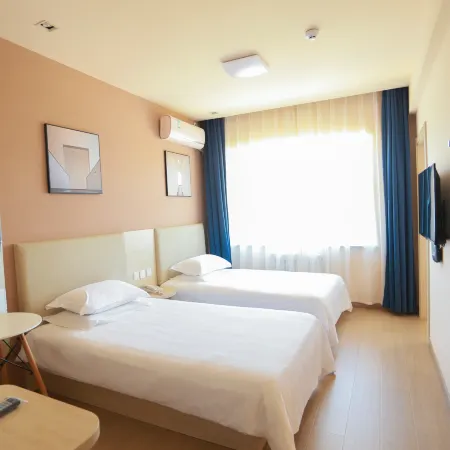 Grace Inn Ginza (Pingyin Huangshi Street Rose Industry Base)