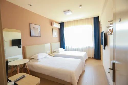 Grace Inn Ginza (Pingyin Huangshi Street Rose Industry Base) Hotels in Pingyin County