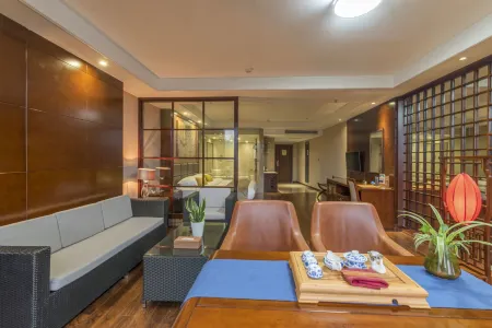 Mount Wuyi Jiuqu THE QUBE HOTEL