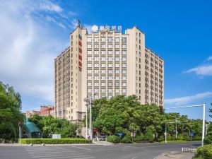 Shunwen Hotel Yining New Maoye International Shopping Center