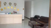 Baise Gangwan Business Hotel - Inns