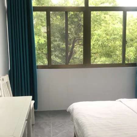 Hanshan Rongsheng Hotel