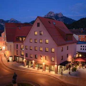 Hotel Sonne Отели рядом с достопримечательностью «Кемпинг Хопфензее»