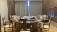 Guangshan Wooden House B&B - فطور