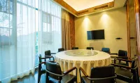 Elan Hotel - breakfast