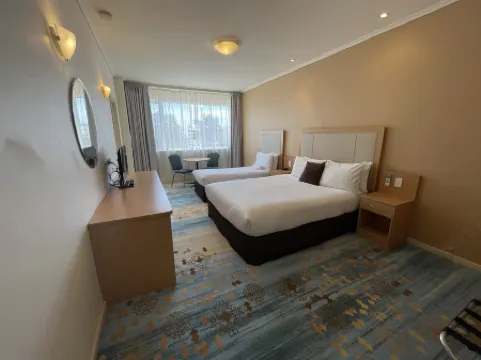 Haven Marina Motel