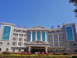 Changzheng Hotel