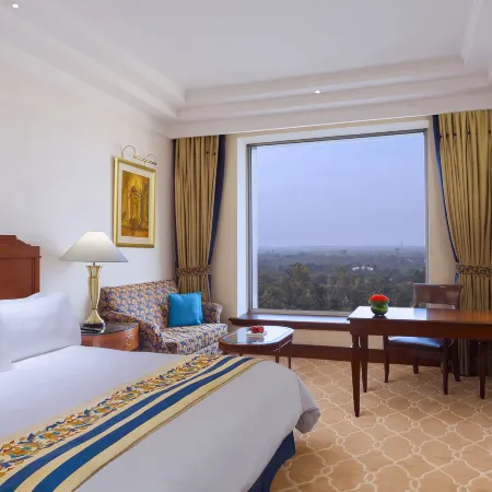 Sheraton New Delhi Hotel