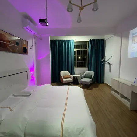 Ningde Jiaxuan Homestay (Ningde Times New Energy Store)