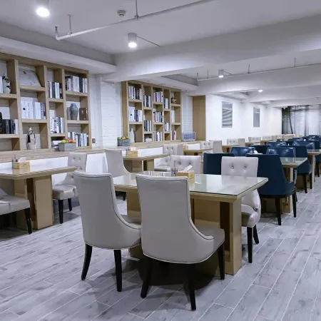 Byland Star Hotel (Yiwu International Trade City)