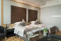 Century Haoting Hotel Hotels in Yiyang