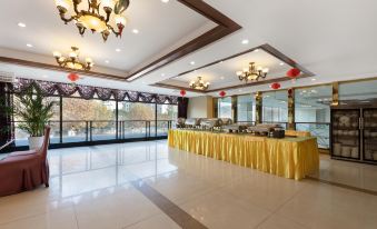 Longyuan Hotel (Ma'anshan Yushan Mengniu Industrial Park)