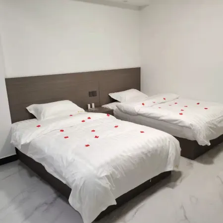 Qingchuan Hotel